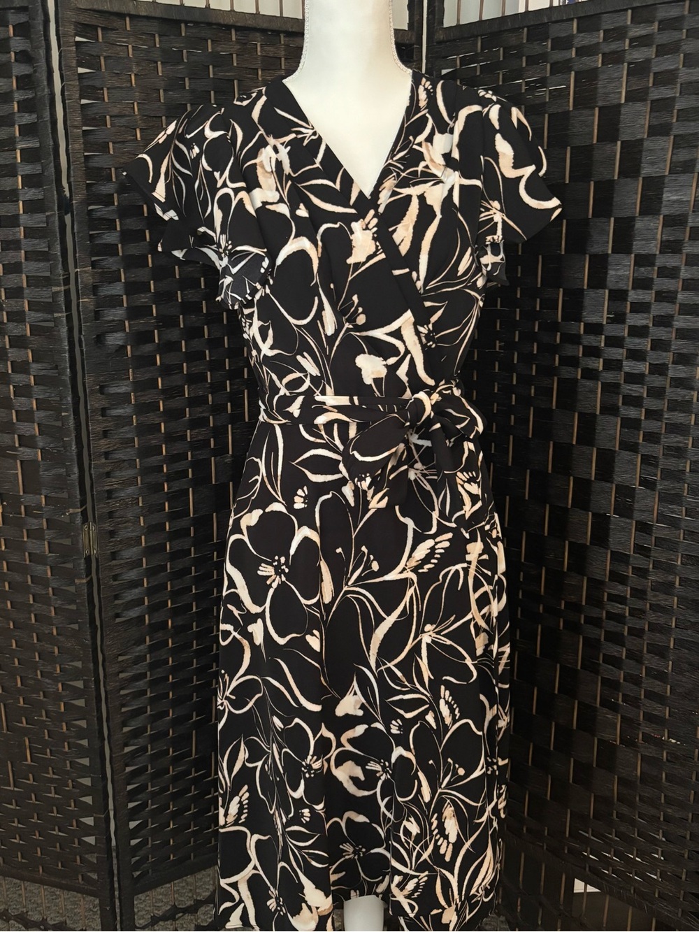 Marc New York Black & Beige Floral Faux Wrap Dress Size 4